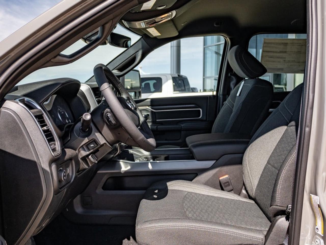 2026 RAM 2500 Big Horn Photo