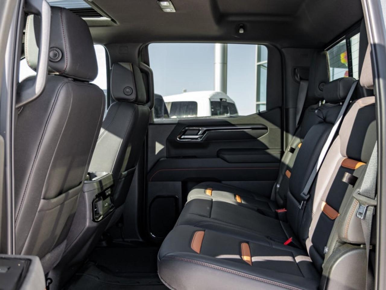 2025 GMC Sierra 1500 AT4 Photo