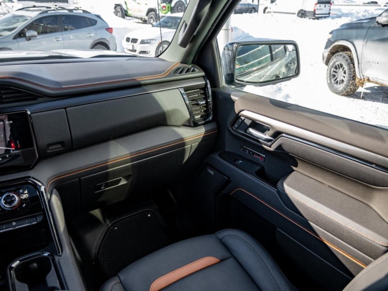 2025 GMC Sierra 1500 AT4 Photo