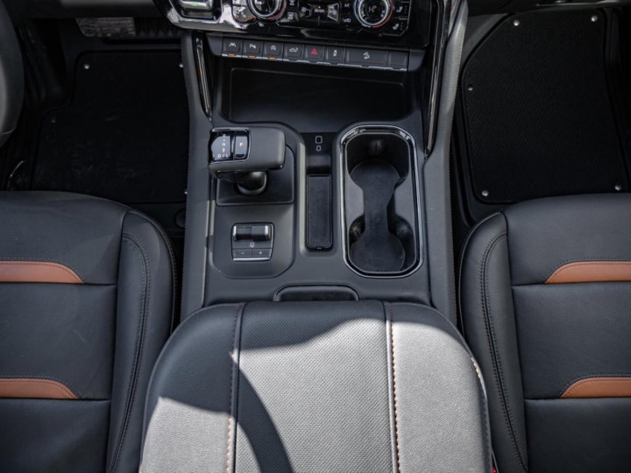 2025 GMC Sierra 1500 AT4 Photo