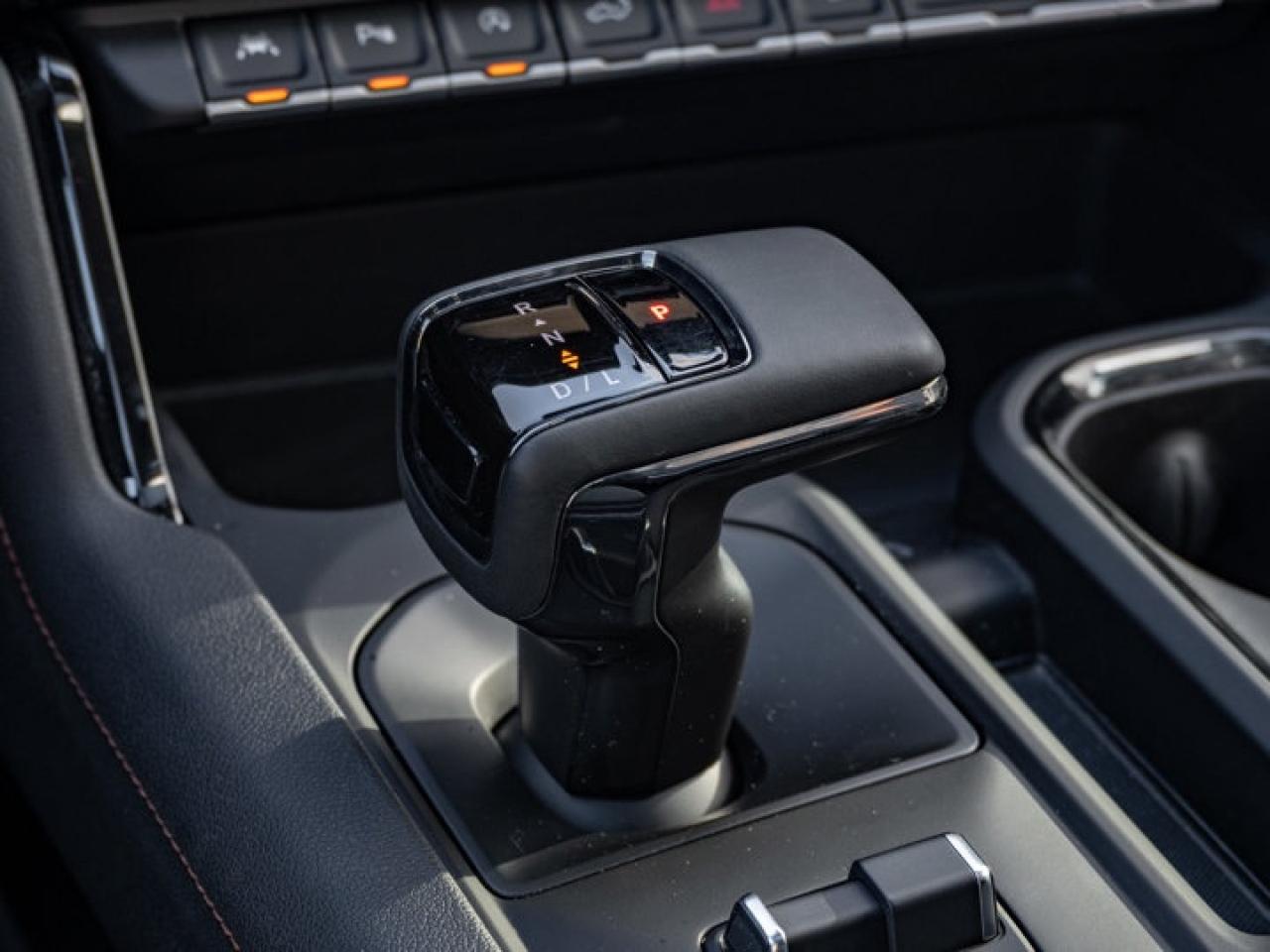 2025 GMC Sierra 1500 AT4 Photo