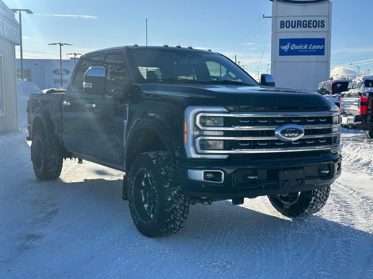 2023 Ford F-250 Super Duty SRW PLATINUM 4WD CREW CAB 6.75' BOX Photo3