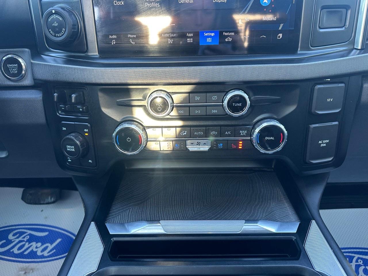 2023 Ford F-250 Super Duty SRW PLATINUM 4WD CREW CAB 6.75' BOX Photo