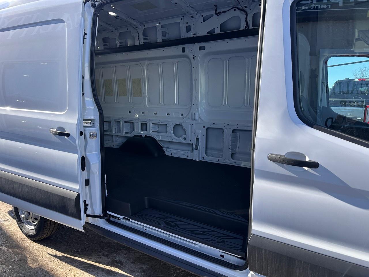 2026 Ford Transit Cargo Van T-250 148" EL HI RF 9070 GVWR AWD Photo