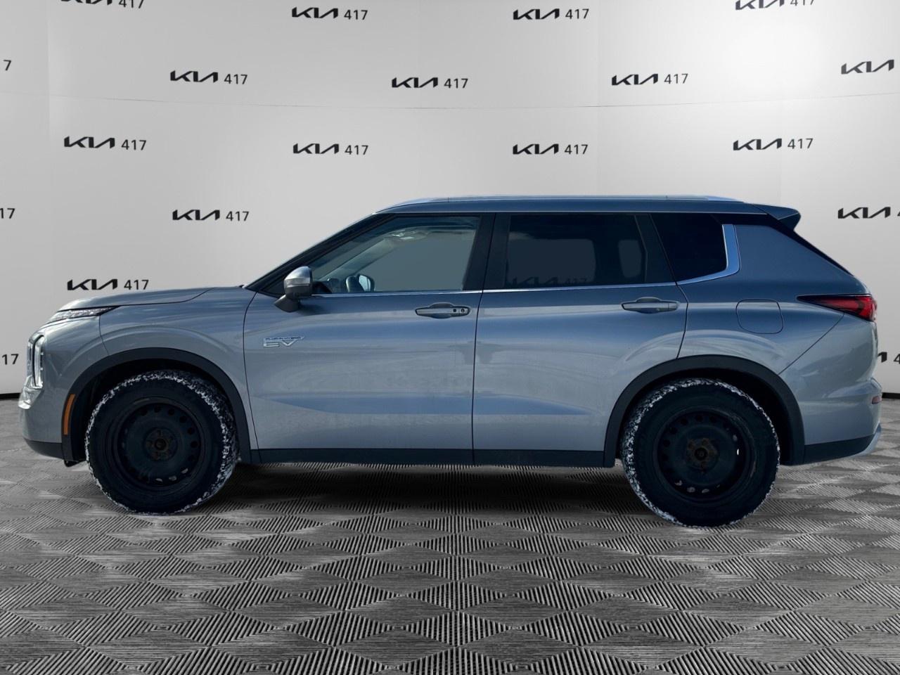 2023 Mitsubishi Outlander Phev SEL S-AWC Photo