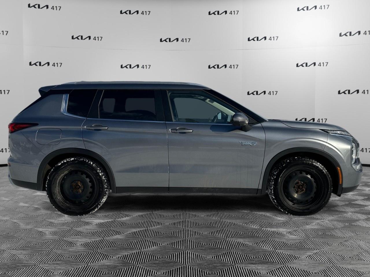 2023 Mitsubishi Outlander Phev SEL S-AWC Photo