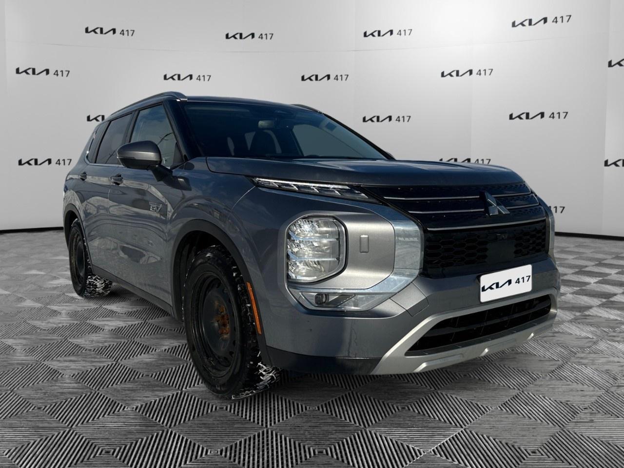 2023 Mitsubishi Outlander Phev SEL S-AWC Photo