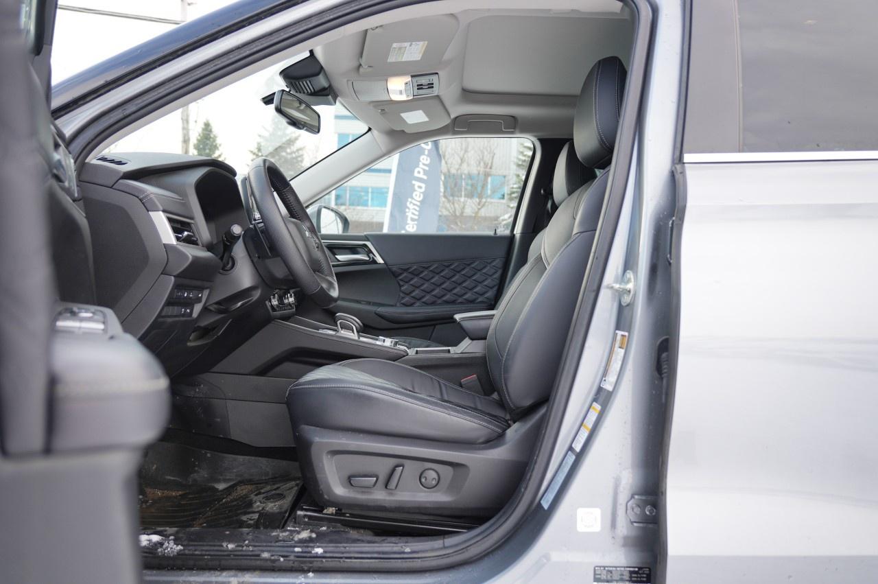 2023 Mitsubishi Outlander Phev SEL S-AWC Photo