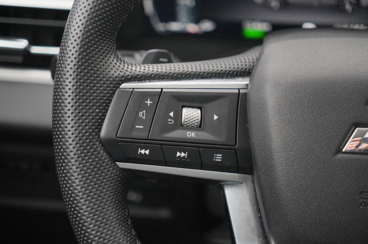 2023 Mitsubishi Outlander Phev SEL S-AWC Photo