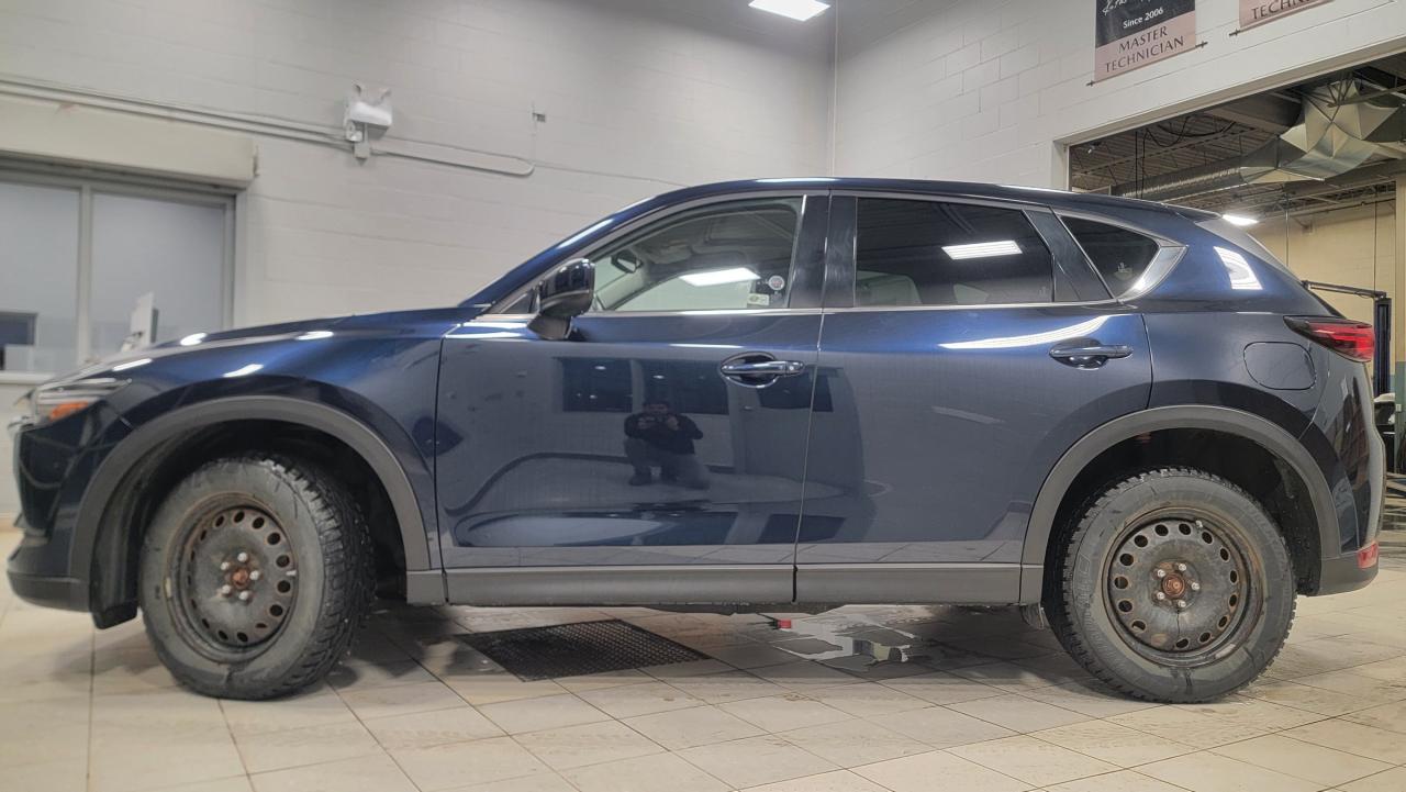 2017 Mazda CX-5 GT Photo