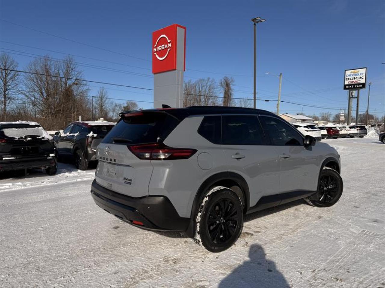 2023 Nissan Rogue SV Midnight Edition AWD CVT Photo