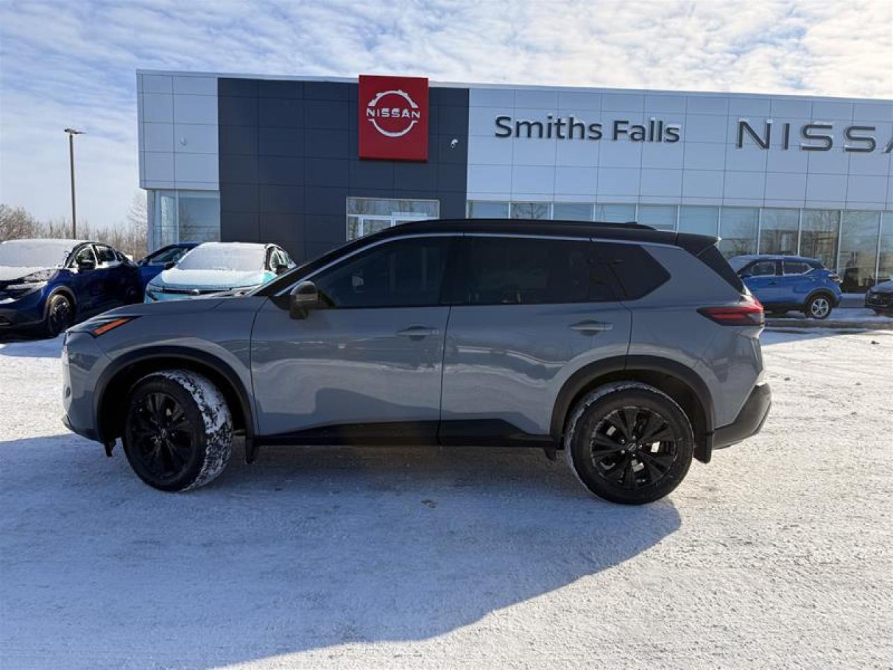 2023 Nissan Rogue SV Midnight Edition AWD CVT Photo