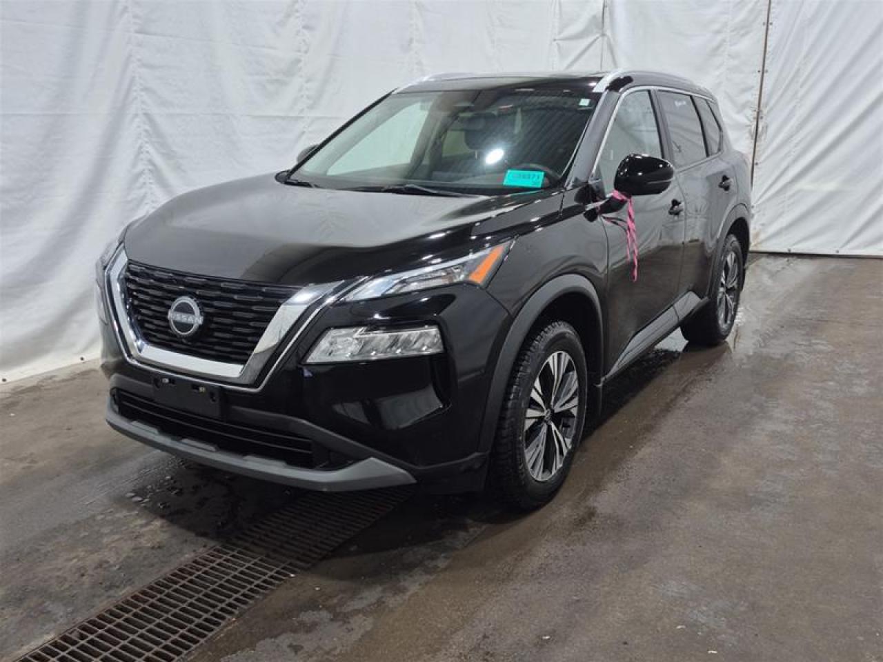 Used 2023 Nissan Rogue SV AWD CVT (2) for sale in Smiths Falls, ON