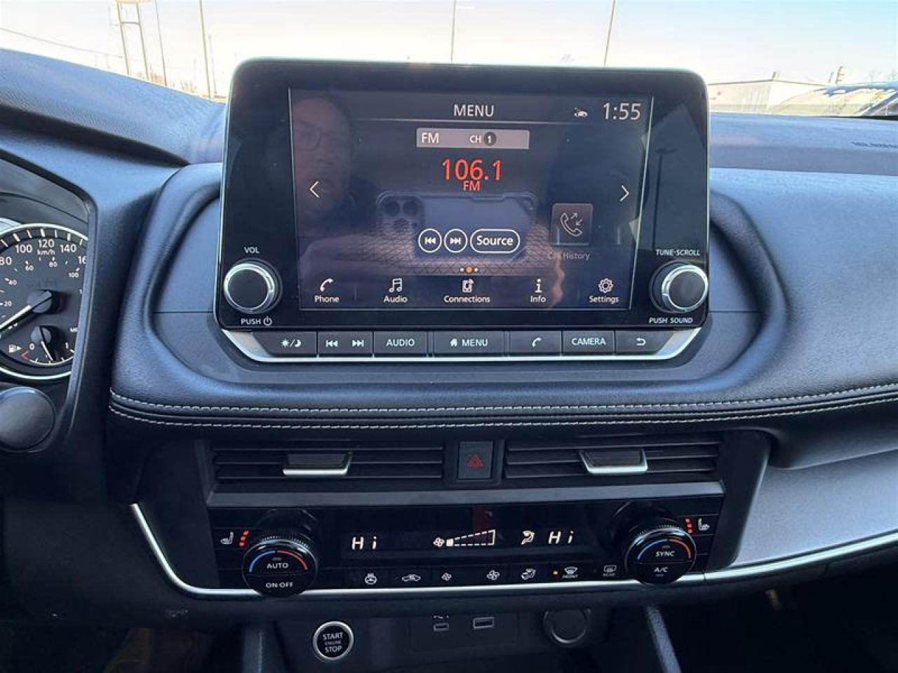 2023 Nissan Rogue SV AWD CVT (2) Photo