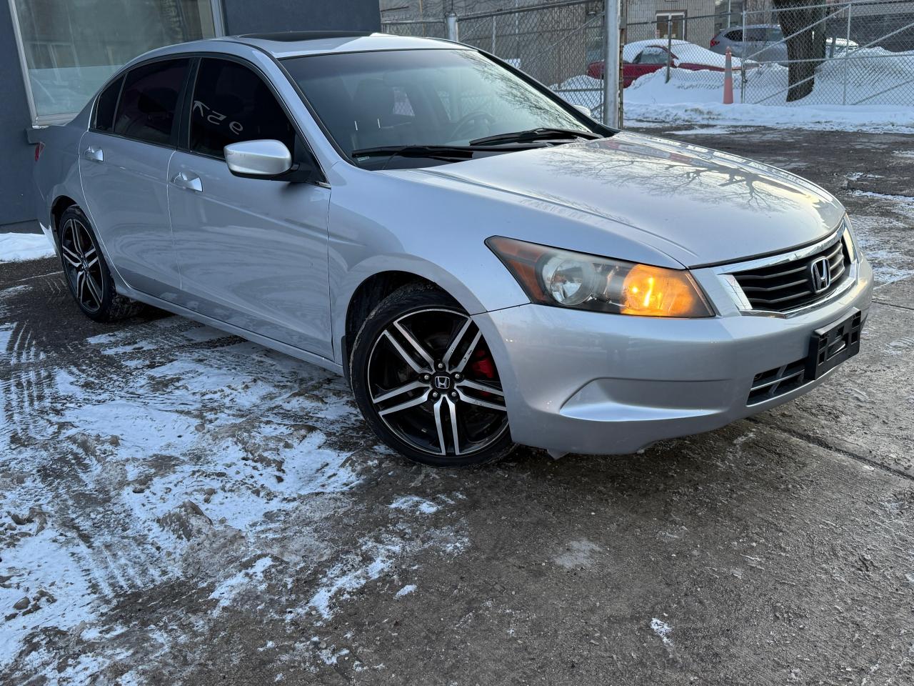 2010 Honda Accord EX-L Photo2