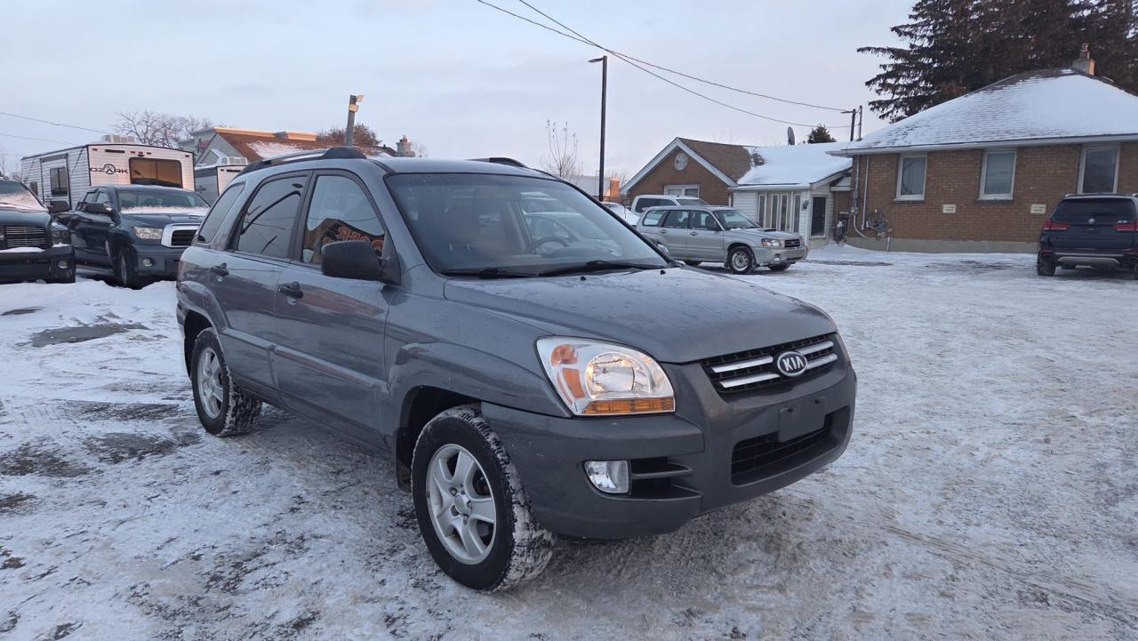 2006 Kia Sportage LX V6, ONLY 66KMS, WELL MAINTAINED, CERTIFIED Photo