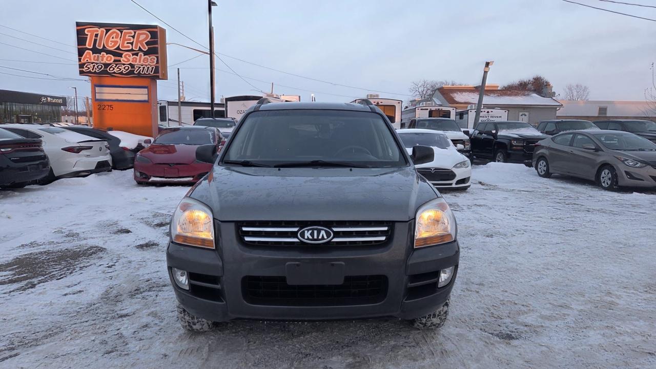 2006 Kia Sportage LX V6, ONLY 66KMS, WELL MAINTAINED, CERTIFIED Photo