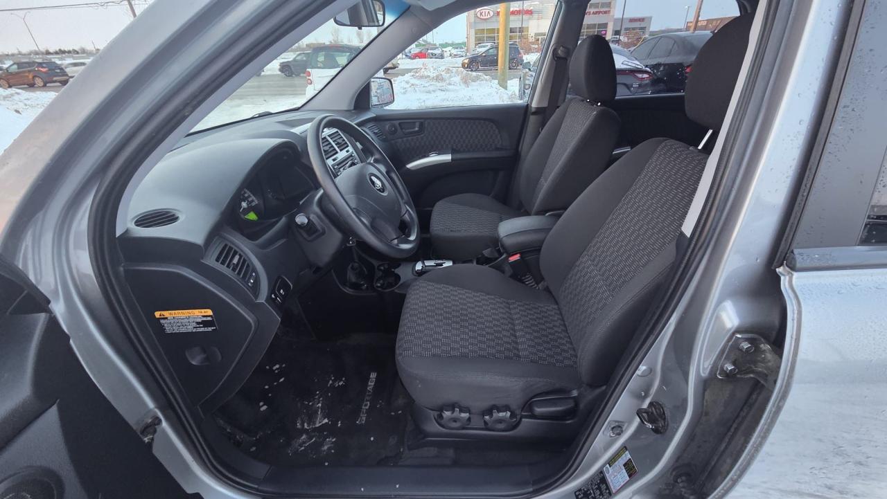 2006 Kia Sportage LX V6, ONLY 66KMS, WELL MAINTAINED, CERTIFIED Photo