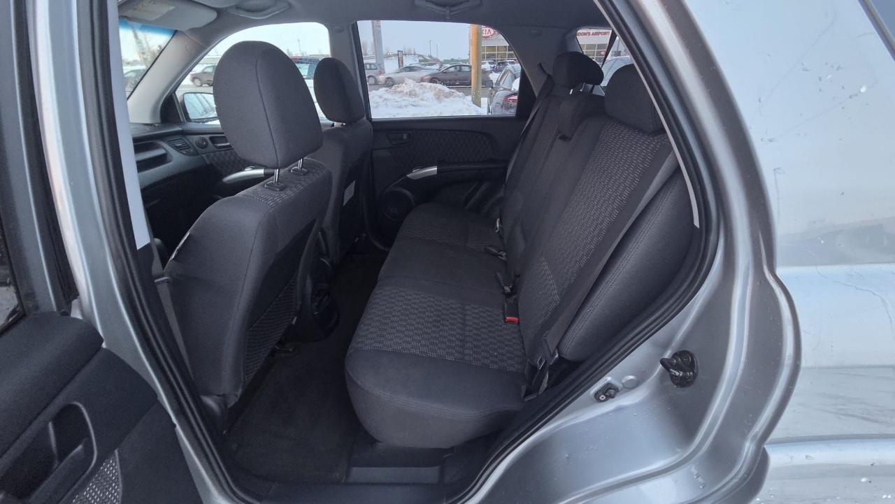 2006 Kia Sportage LX V6, ONLY 66KMS, WELL MAINTAINED, CERTIFIED Photo