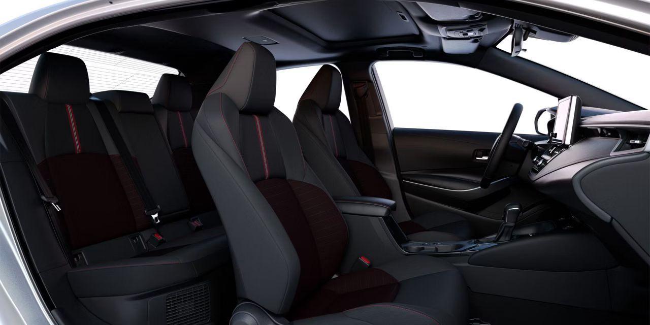 2026 Toyota Corolla Hybrid SE Photo