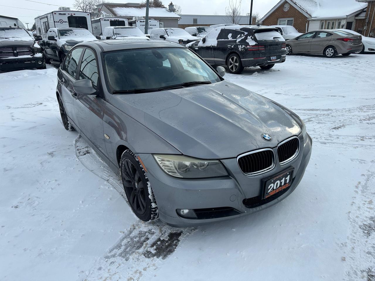 2011 BMW 3 Series 323i, WELL MAINTAINED, CERTIFIED Photo