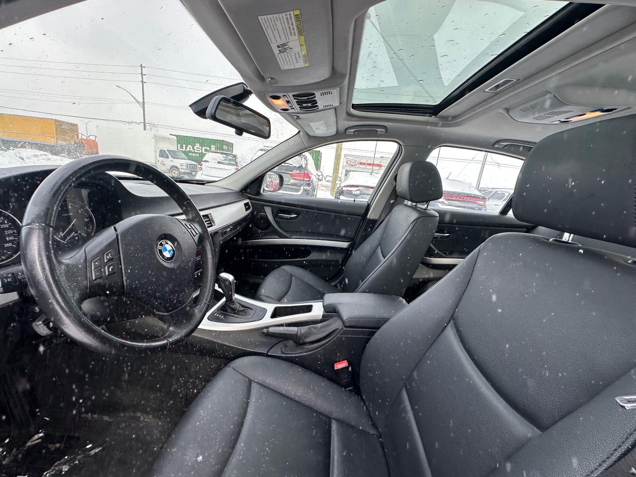 2011 BMW 3 Series 323i, WELL MAINTAINED, CERTIFIED Photo