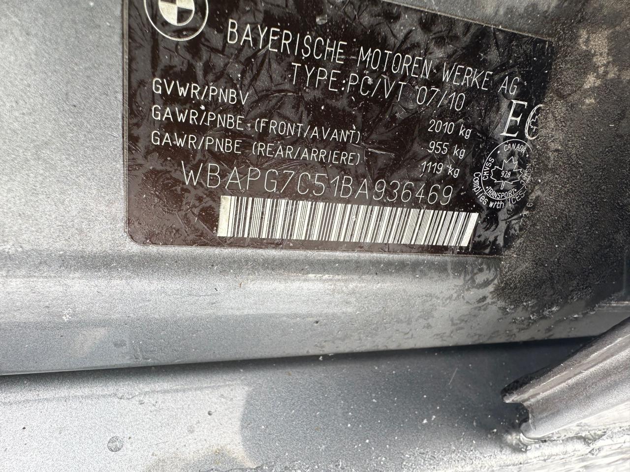 2011 BMW 3 Series 323i, WELL MAINTAINED, CERTIFIED Photo