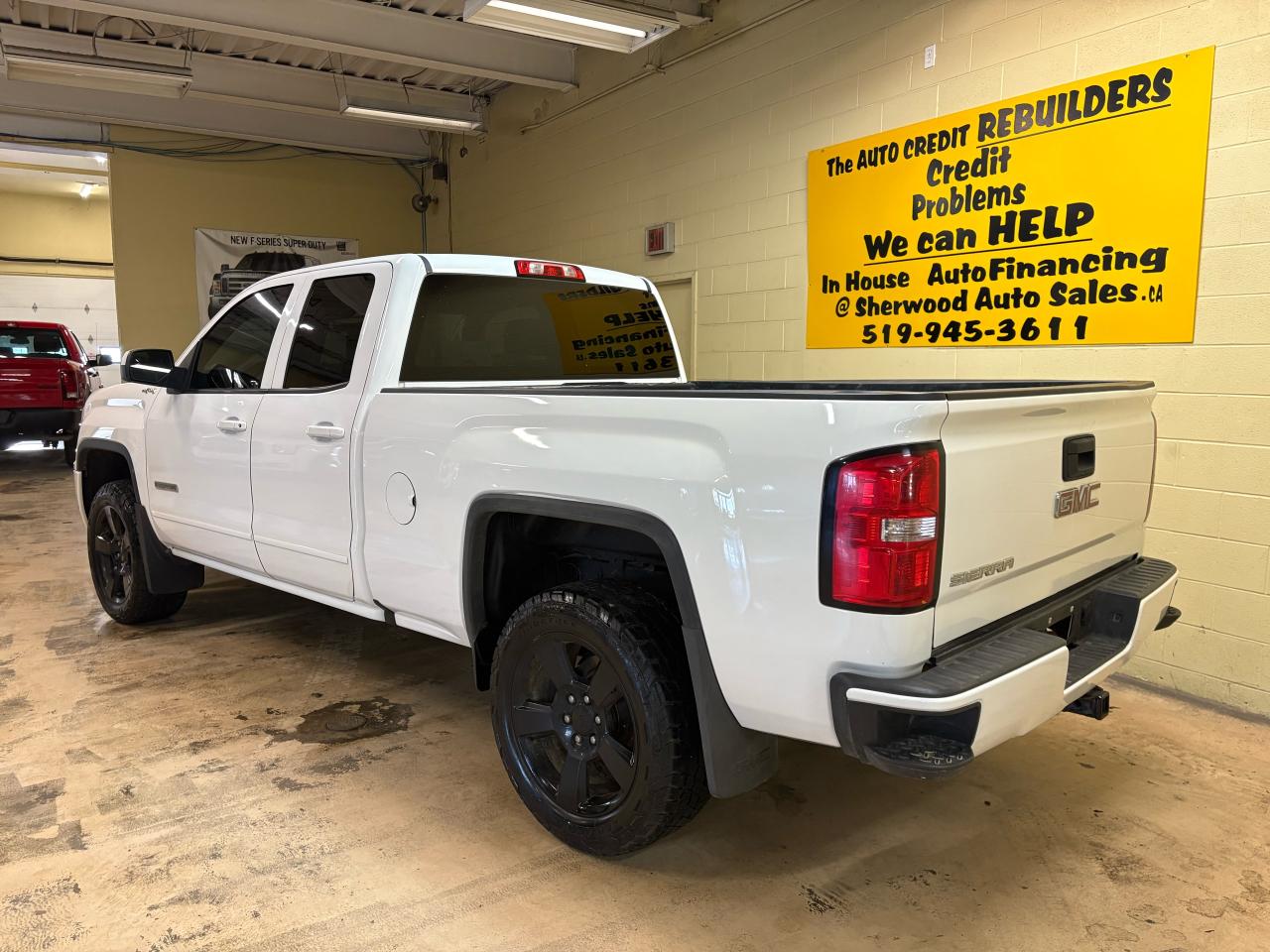 2018 GMC Sierra 1500 ELEVATION Photo