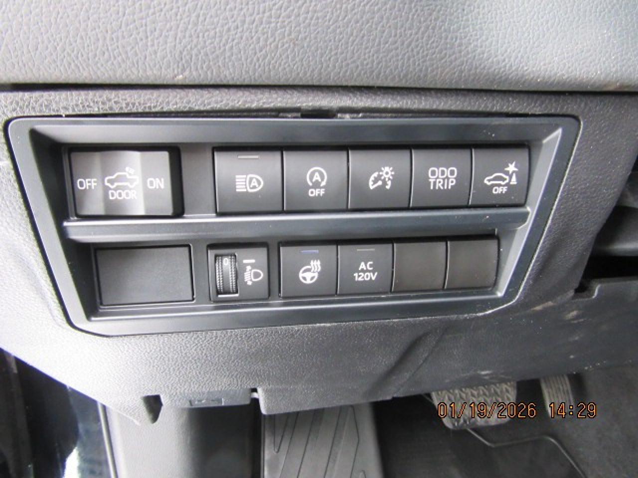 2024 Toyota Tundra Limited  Photo