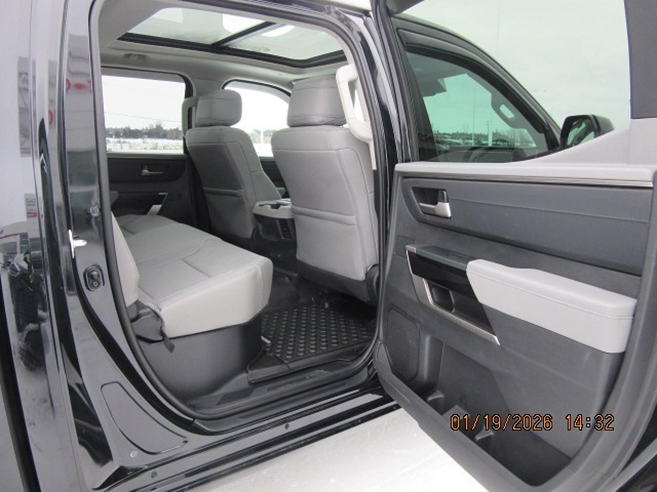 2024 Toyota Tundra Limited  Photo