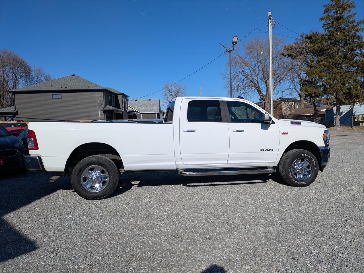 2019 RAM 3500 Big Horn 4x4 Crew Cab 8' Box Photo