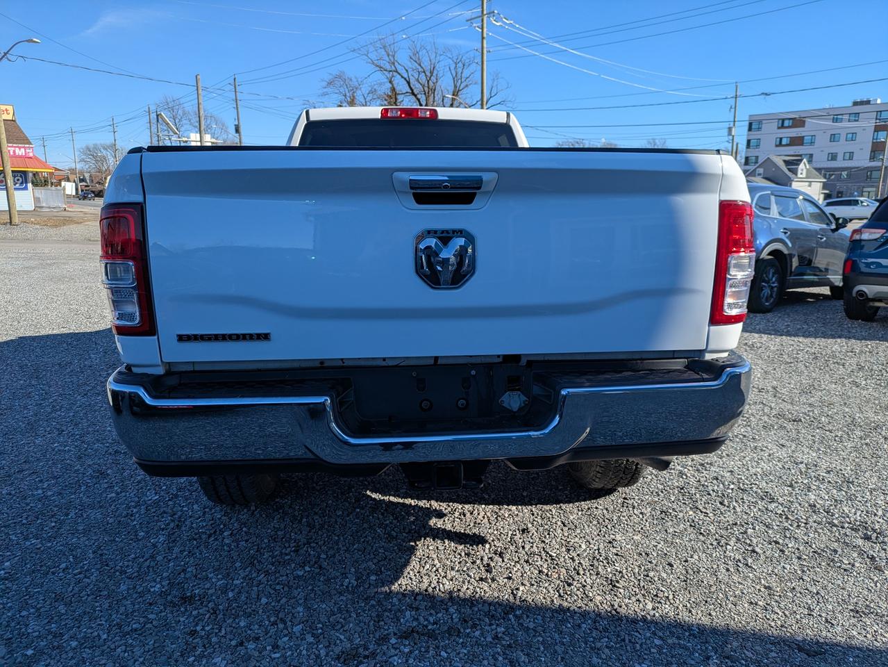 2019 RAM 3500 Big Horn 4x4 Crew Cab 8' Box Photo3