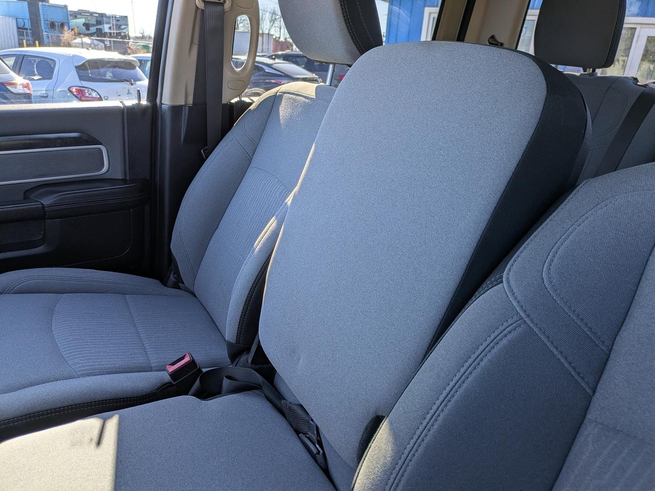 2019 RAM 3500 Big Horn 4x4 Crew Cab 8' Box Photo