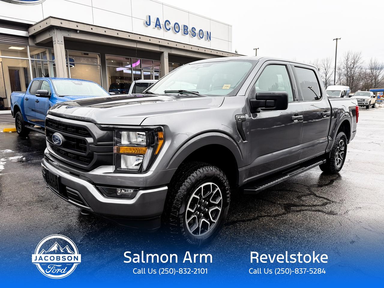 2023 Ford F-150 XLT Photo0