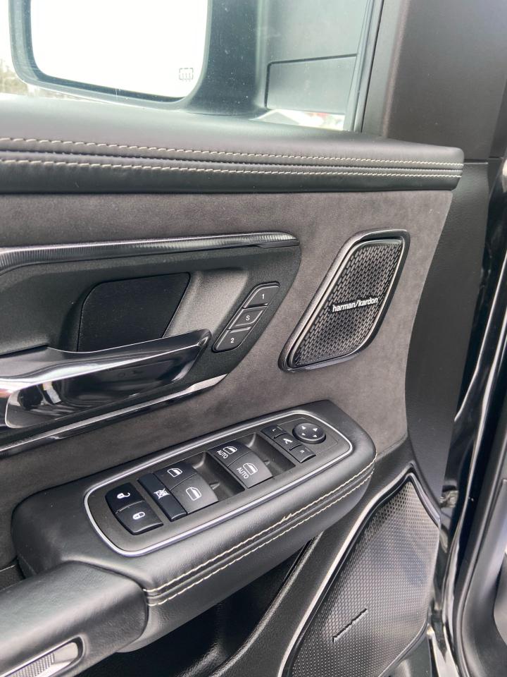 2023 RAM 1500 TRX Photo24