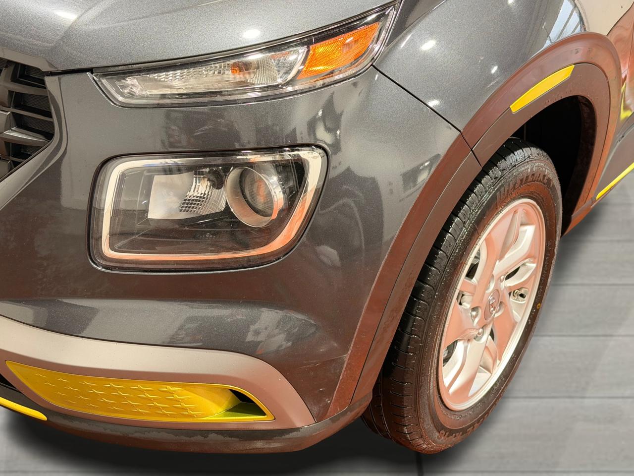 2021 Hyundai Venue PREFERRED+Blind Spot+Camera+Lane Keep Assist Photo