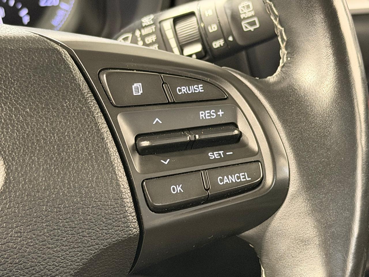 2021 Hyundai Venue PREFERRED+Blind Spot+Camera+Lane Keep Assist Photo