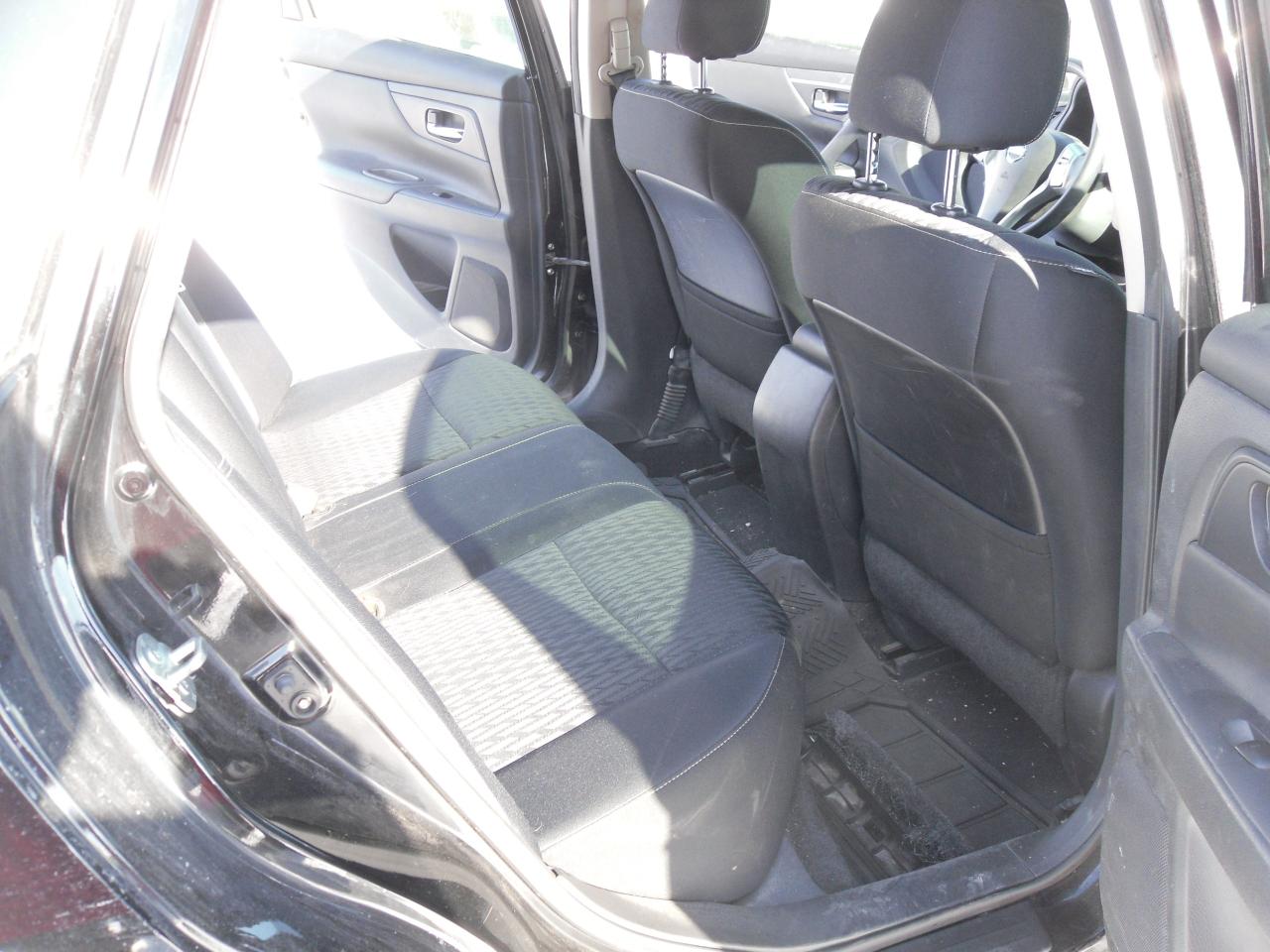 2017 Nissan Altima 4DR SDN I4 CVT 2.5 S Photo