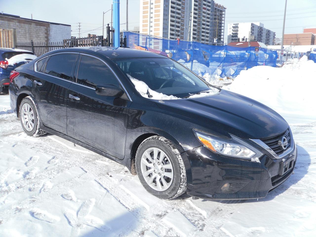 2017 Nissan Altima 4DR SDN I4 CVT 2.5 S Photo