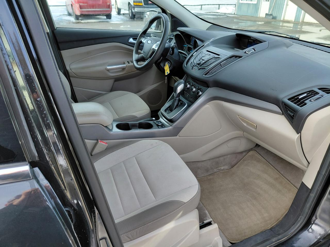 2013 Ford Escape SE Photo