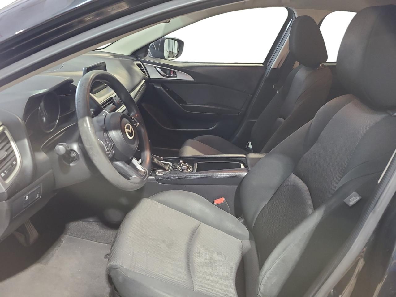 2017 Mazda MAZDA3 GX - Photo #10