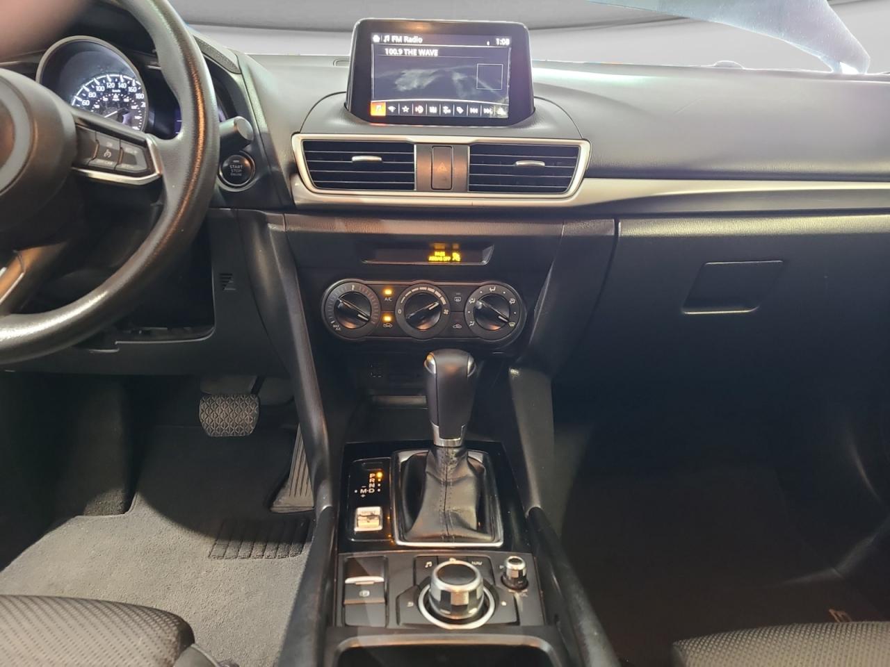 2017 Mazda MAZDA3 GX - Photo #15