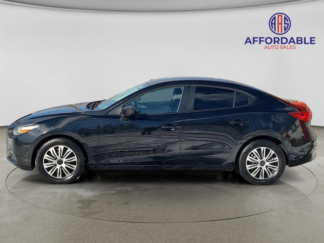 2017 Mazda MAZDA3 GX - Photo #2