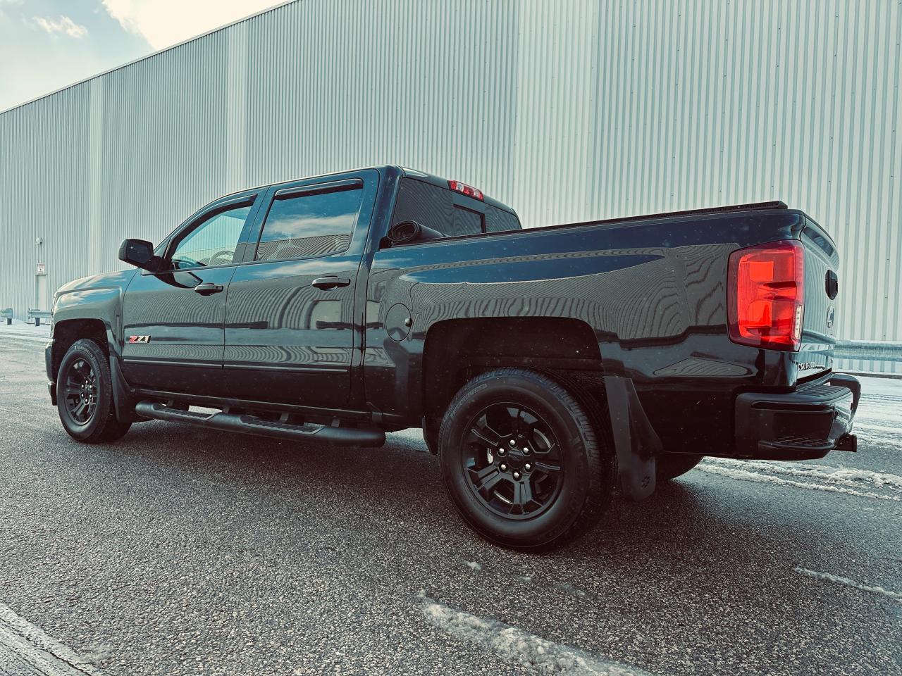 2018 Chevrolet Silverado 1500 4WD Crew Cab LTZ -Z 71 Triple Black Photo