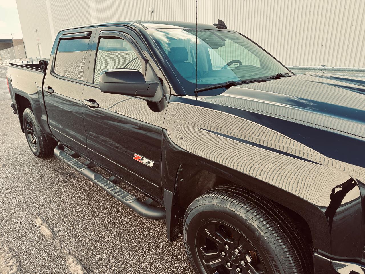 2018 Chevrolet Silverado 1500 4WD Crew Cab LTZ -Z 71 Triple Black Photo
