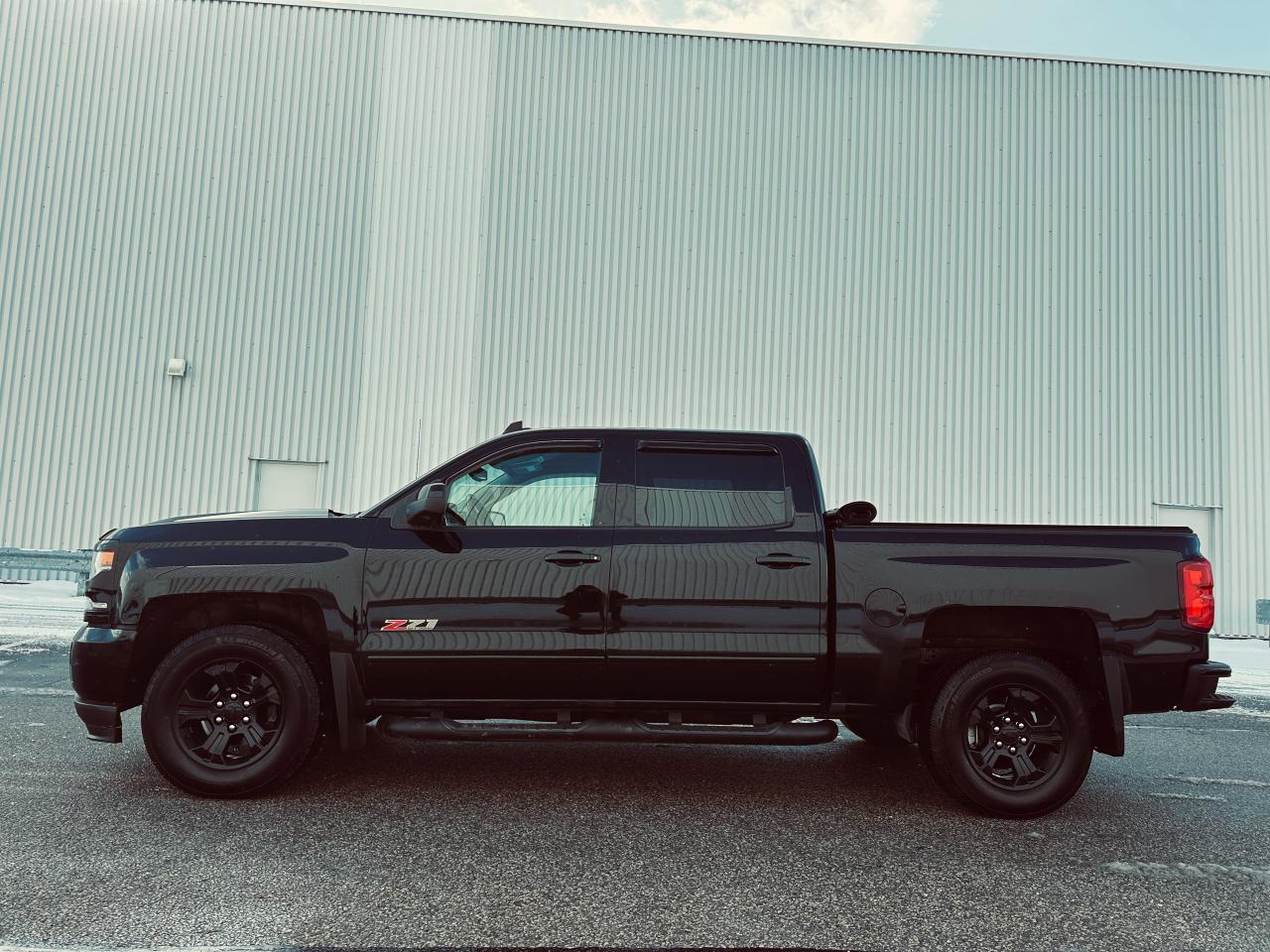 2018 Chevrolet Silverado 1500 4WD Crew Cab LTZ -Z 71 Triple Black Photo
