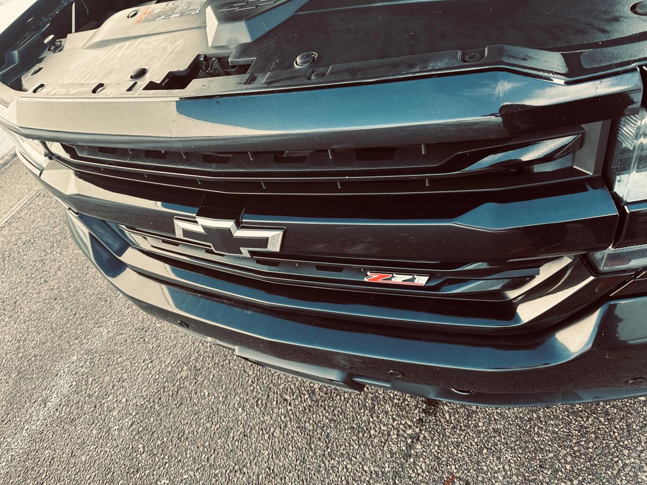 2018 Chevrolet Silverado 1500 4WD Crew Cab LTZ -Z 71 Triple Black Photo