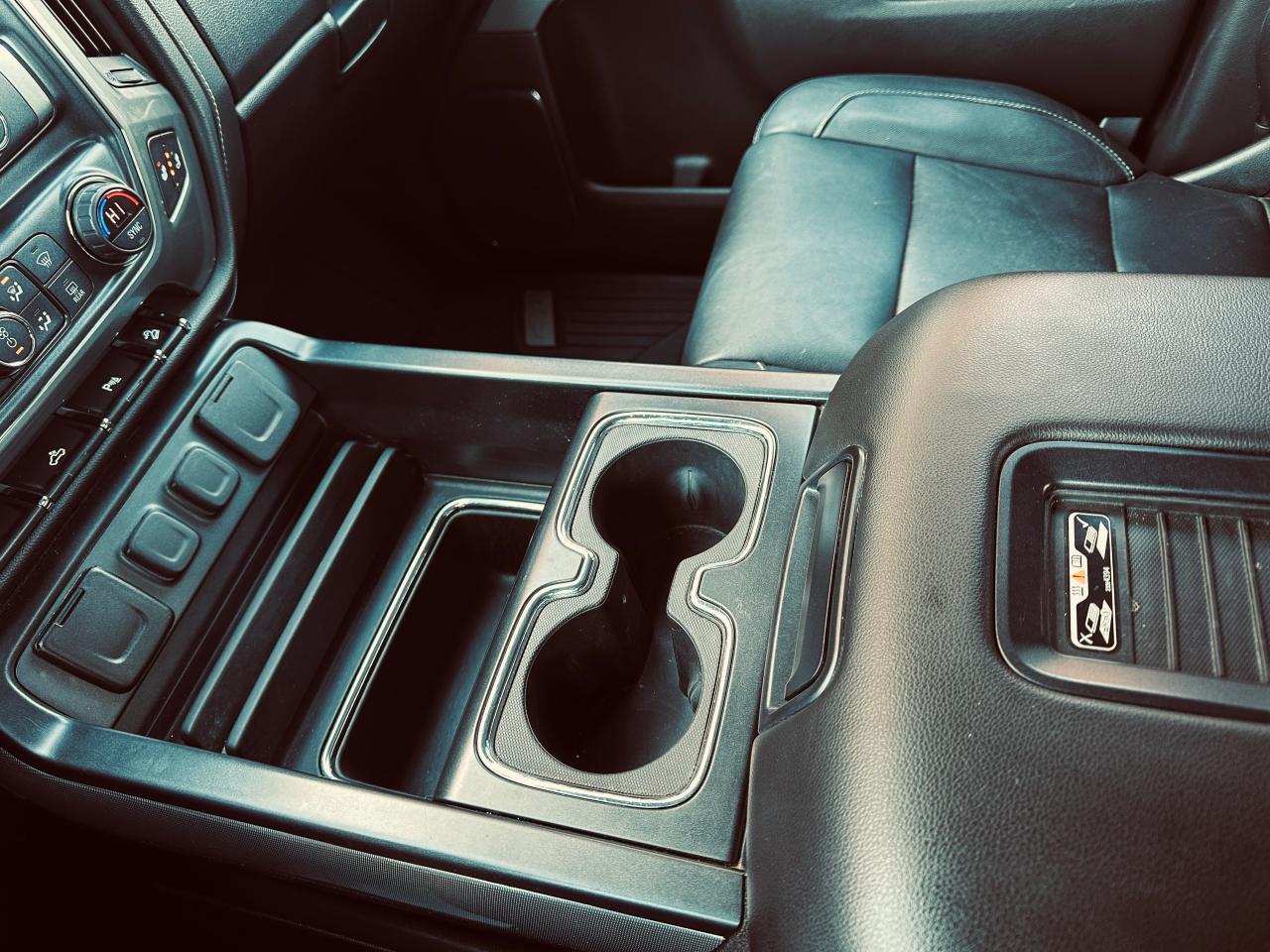 2018 Chevrolet Silverado 1500 4WD Crew Cab LTZ -Z 71 Triple Black Photo