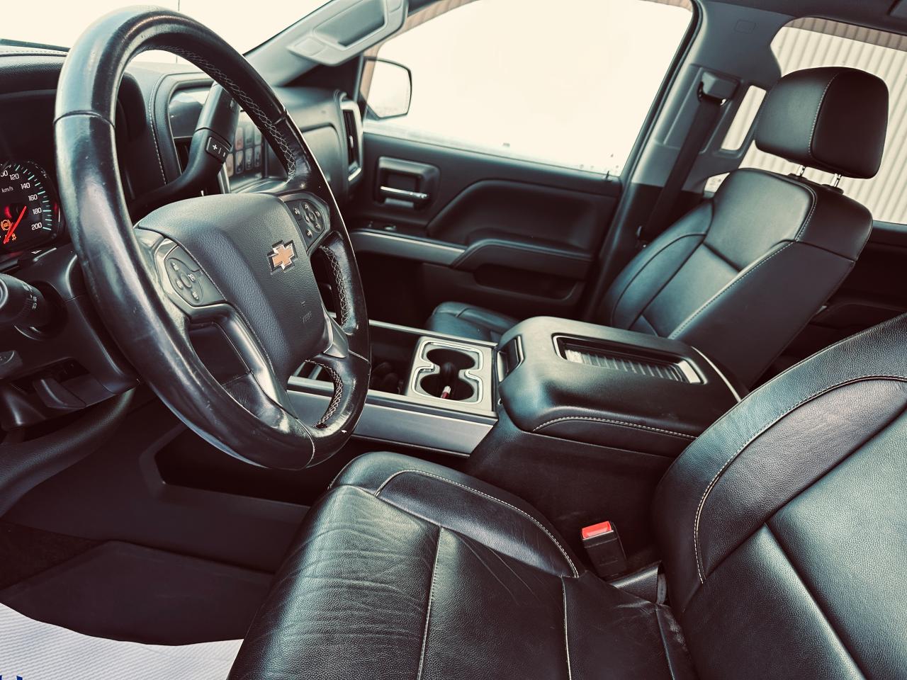 2018 Chevrolet Silverado 1500 4WD Crew Cab LTZ -Z 71 Triple Black Photo