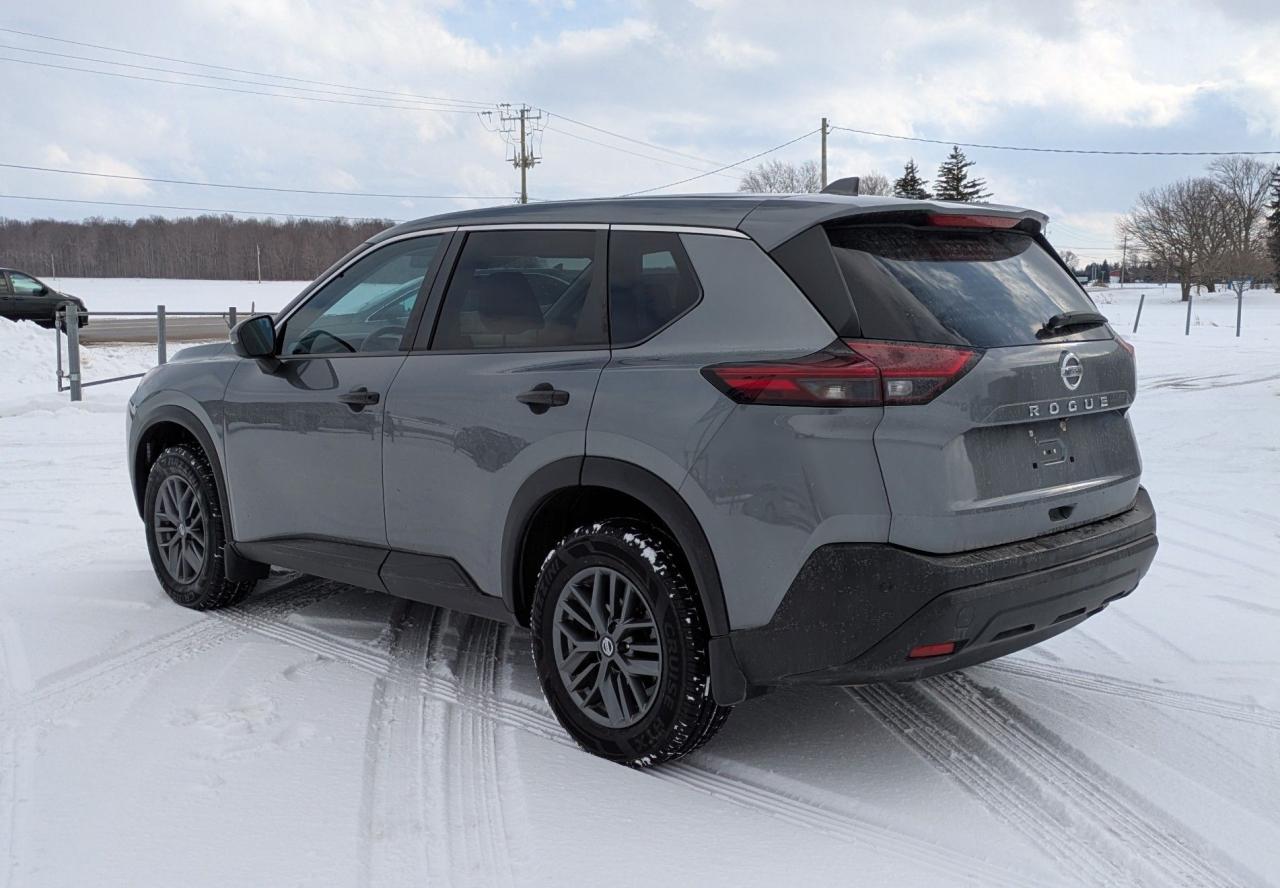 2021 Nissan Rogue S Photo2